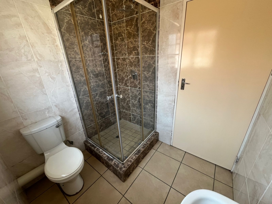 3 Bedroom Property for Sale in Waterval East North West